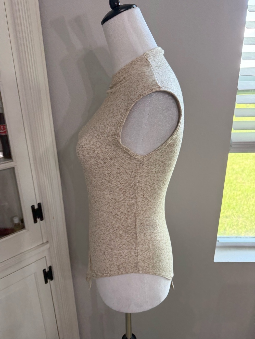Zara Sleeveless Beige Heathered Mock Neck Bodysuit - Picture 2 of 6